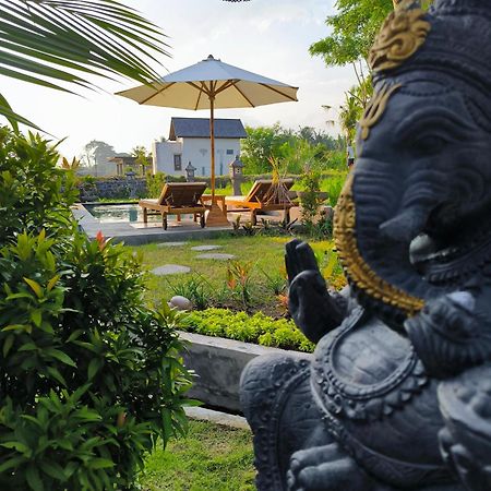 Eling Ubud Guesthouse מראה חיצוני תמונה